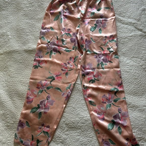 Vintage Victoria's Secret satin floral pajama set NWT size S - Picture 5 of 11